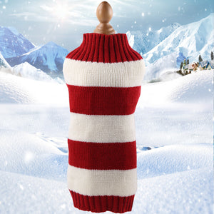 Ribbed high-neck detail on knitted dog jumper