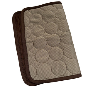 Coffee-coloured breathable pet resting mat