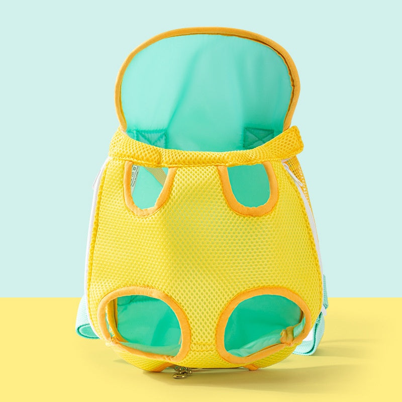 Front view of the HIPIPET dog carrier