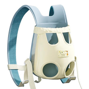 Ventilated mesh panel on front pet carrier