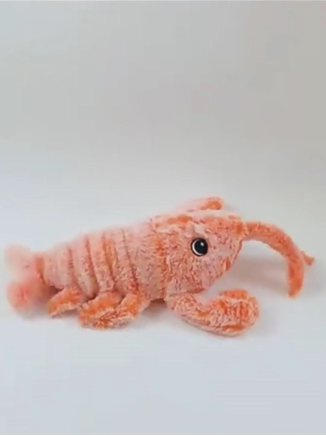 PAWABY Flopping Lobster Cat Toy with USB rechargeable movement.